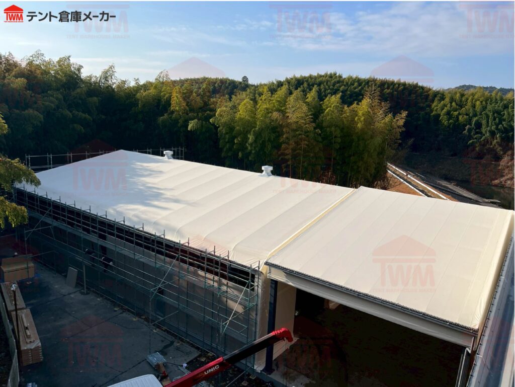 テント倉庫の施工事例の写真