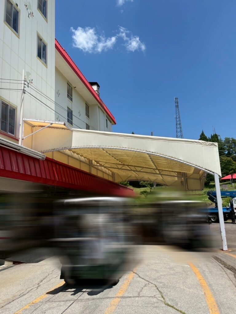 テント倉庫の施工事例の写真