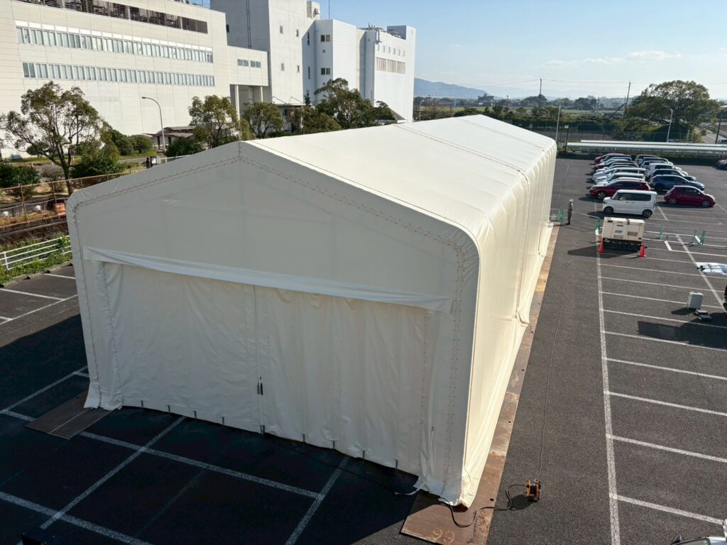 テント倉庫の施工事例の写真